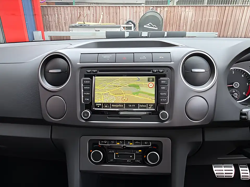 Used 2015 Volkswagen Amarok Ultimate Black - Interior and Exterior details 15