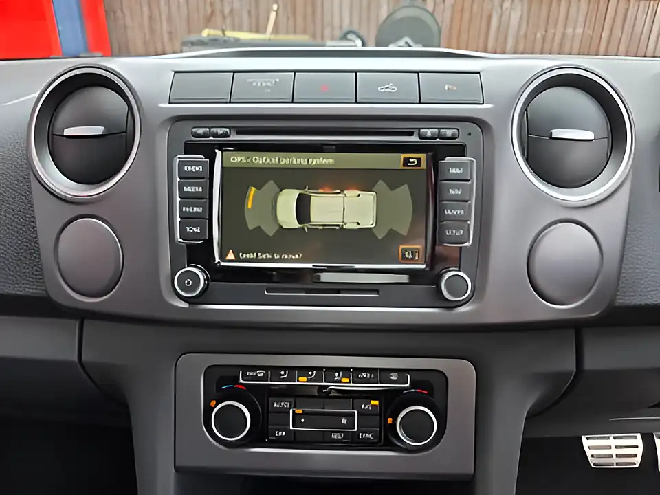 Used 2015 Volkswagen Amarok Ultimate Black - Interior and Exterior details 16