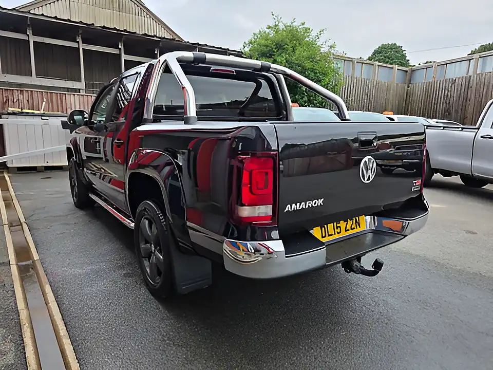 Used 2015 Volkswagen Amarok Ultimate Black - Interior and Exterior details 6