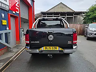 Used 2015 Volkswagen Amarok Ultimate Black - Interior and Exterior details 7