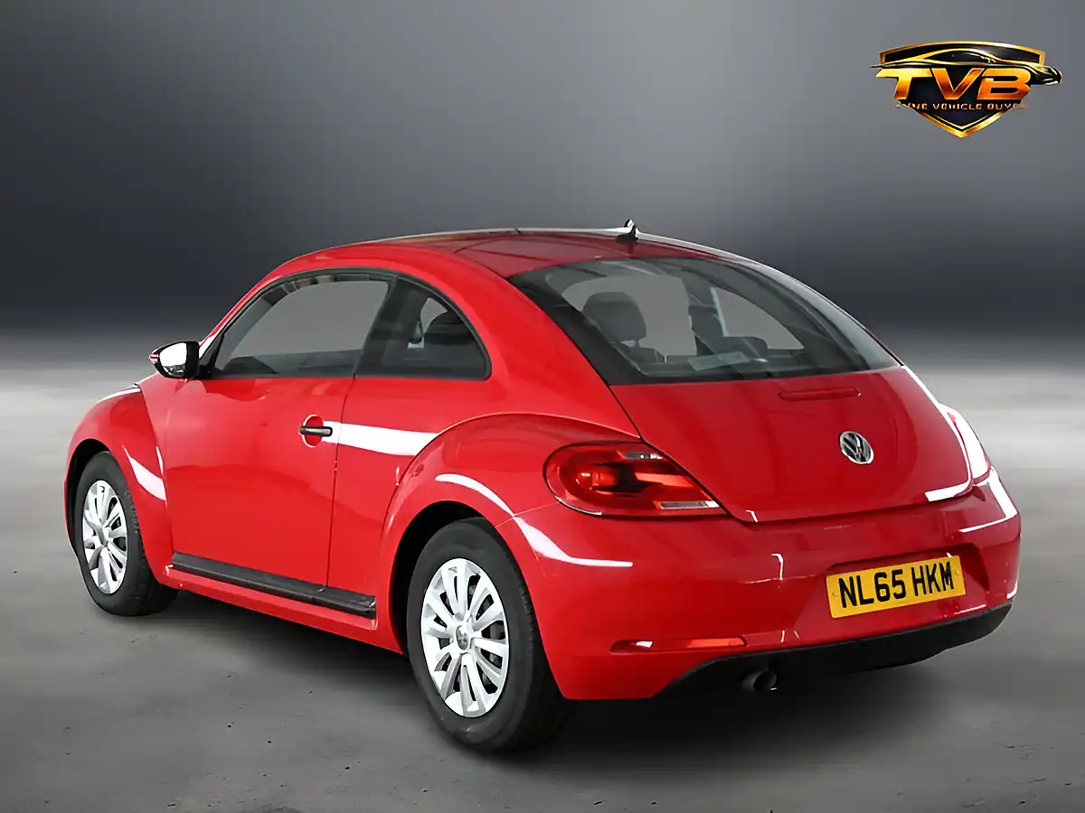 Used 2015 Volkswagen Beetle Bluemotion Technology Red - Interior and Exterior details 4