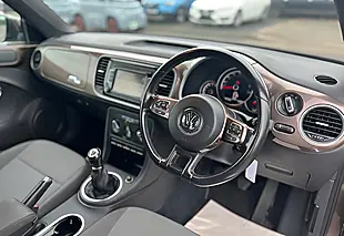 Used 2015 Volkswagen Beetle Design Java Bronze Metallic - Interior and Exterior details 9