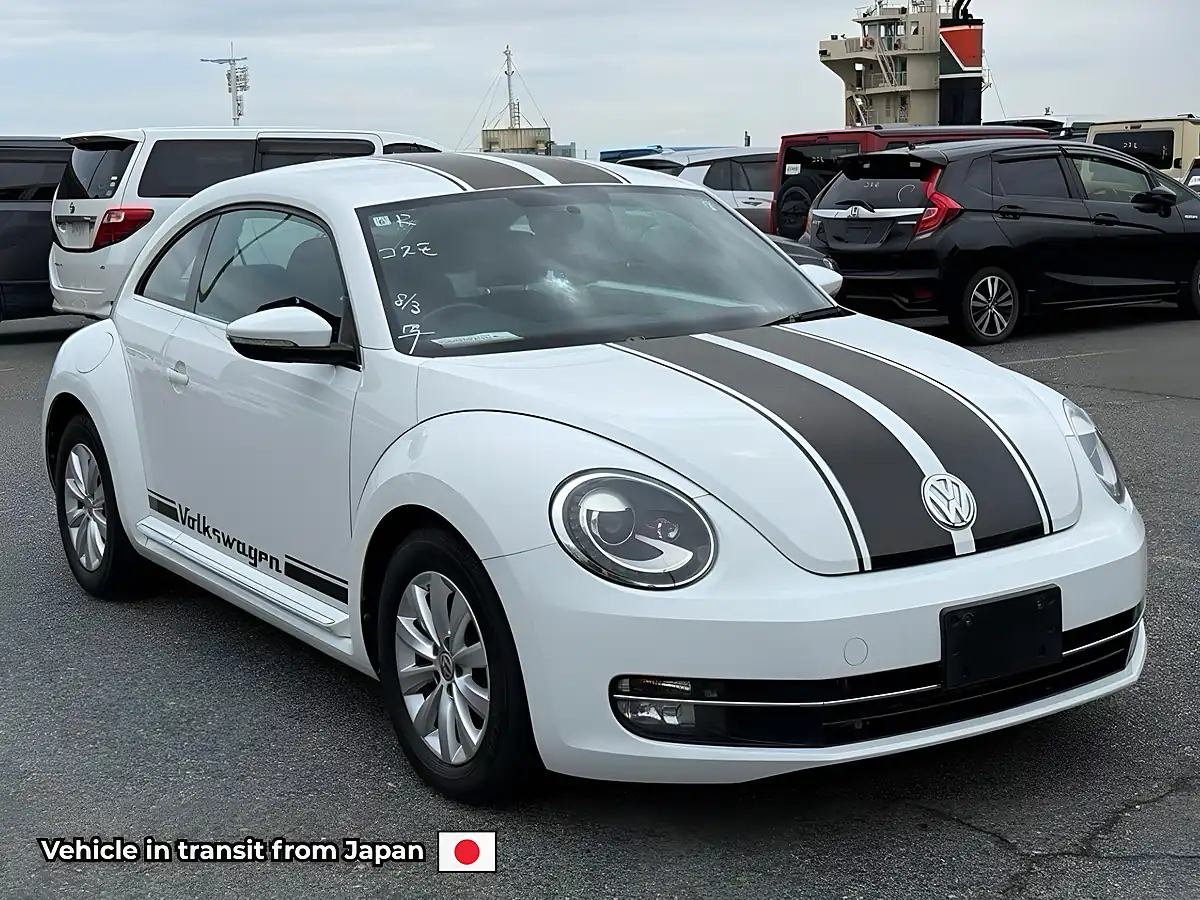 Used 2015 Volkswagen Beetle Design White - Front View