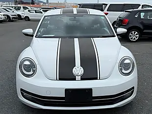 Used 2015 Volkswagen Beetle Design White - Interior and Exterior details 7