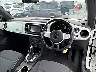 Used 2015 Volkswagen Beetle Design White - Interior and Exterior details 9