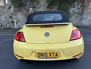 Used 2015 Volkswagen Beetle Sport Yellow - Interior and Exterior details 14