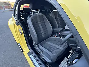 Used 2015 Volkswagen Beetle Sport Yellow - Interior and Exterior details 18