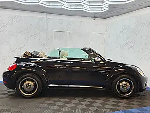 Used 2015 Volkswagen Beetle Tech Design Black - Interior and Exterior details 10