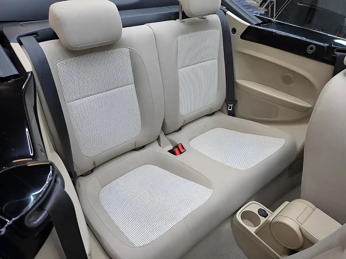 Used 2015 Volkswagen Beetle Tech Design Black - Interior and Exterior details 16