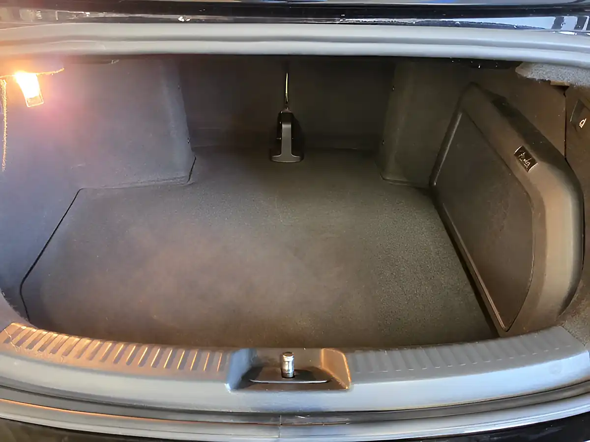 Used 2015 Volkswagen Beetle Tech Design Black - Interior and Exterior details 19