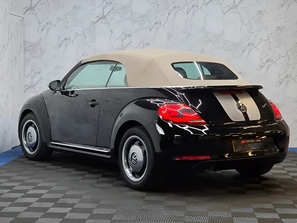 Used 2015 Volkswagen Beetle Tech Design Black - Interior and Exterior details 7
