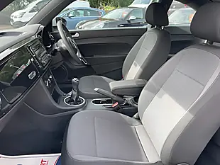 Used 2015 Volkswagen Beetle White - Interior and Exterior details 12