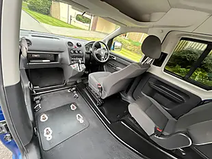 Used 2015 Volkswagen Caddy Life Blue - Interior and Exterior details 13