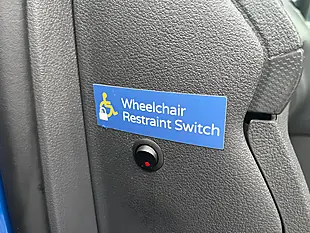 Used 2015 Volkswagen Caddy Life Blue - Interior and Exterior details 19