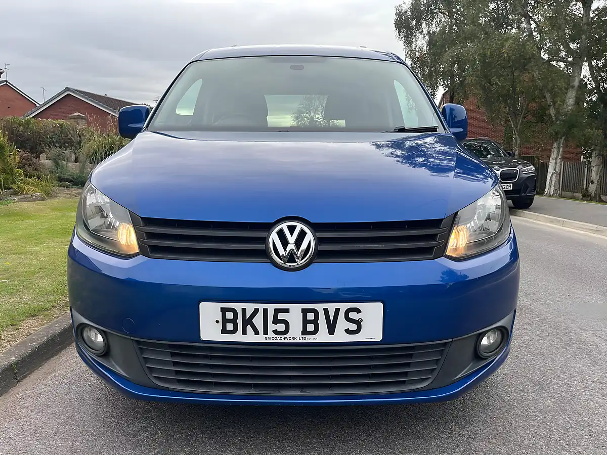 Used 2015 Volkswagen Caddy Life Blue - Interior and Exterior details 6
