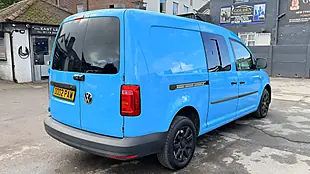 Used 2015 Volkswagen Caddy Maxi Startline Acapulco Blue - Interior and Exterior details 3