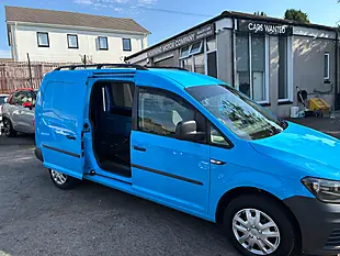 Used 2015 Volkswagen Caddy Maxi Startline Blue - Interior and Exterior details 19