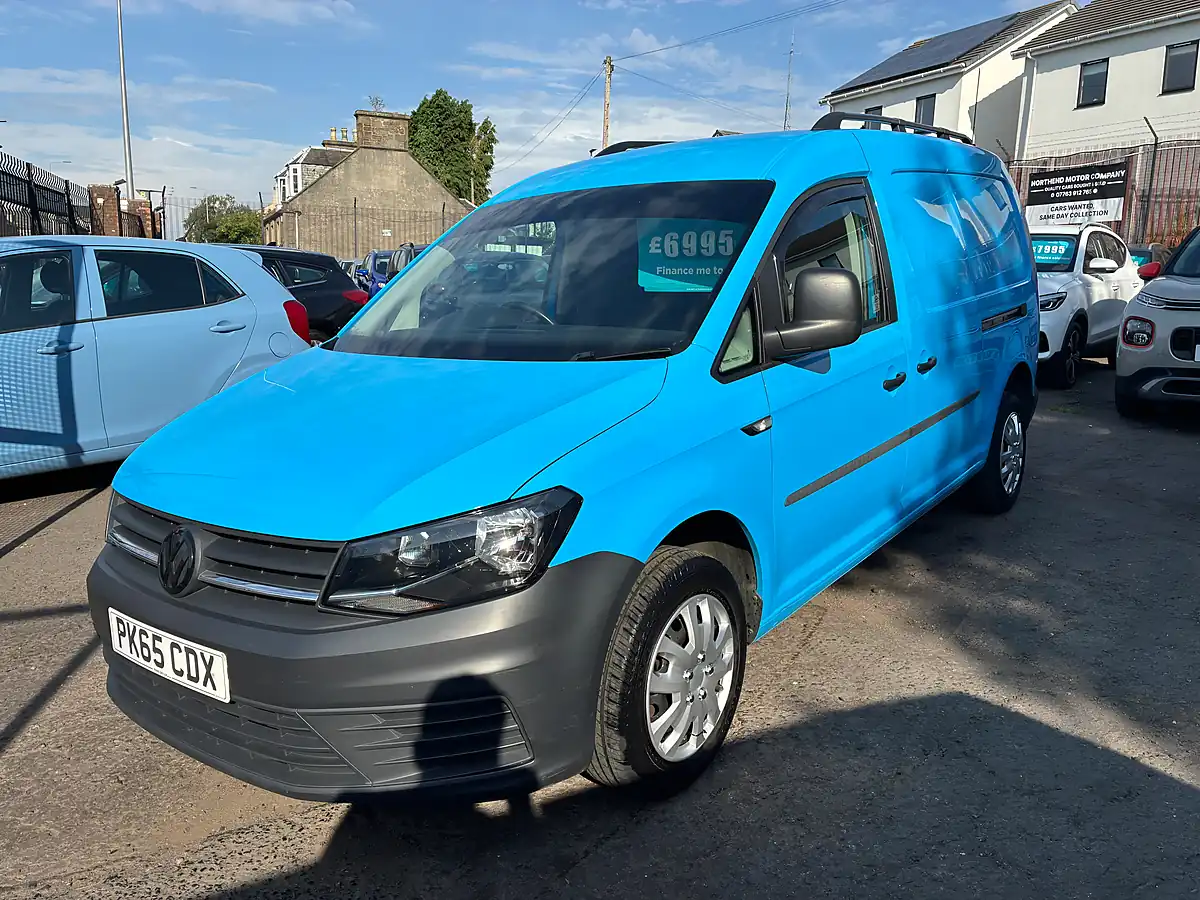 Used 2015 Volkswagen Caddy Maxi Startline Blue - Interior and Exterior details 2
