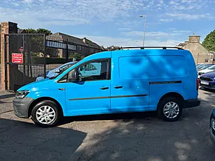 Used 2015 Volkswagen Caddy Maxi Startline Blue - Interior and Exterior details 4