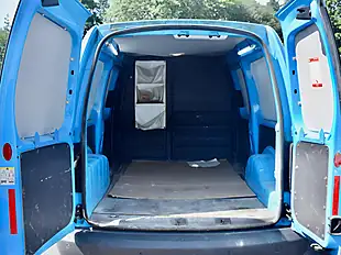 Used 2015 Volkswagen Caddy Maxi Startline Lwb Blue - Interior and Exterior details 9