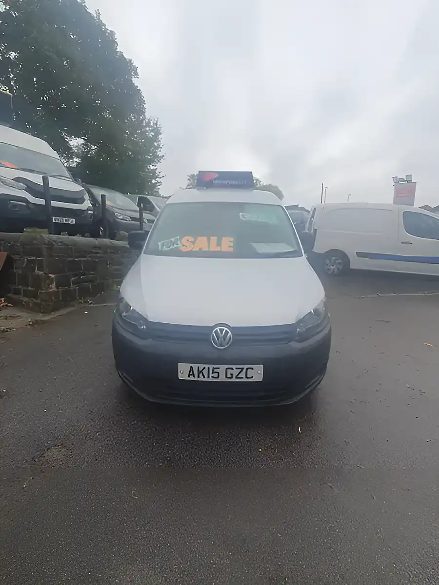 Used 2015 Volkswagen Caddy Silver Metallic Silver Metallic - Interior and Exterior details 4