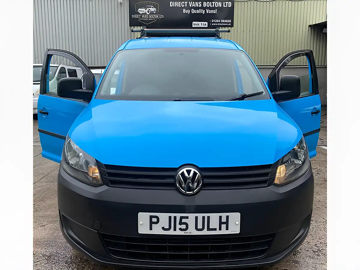 Used 2015 Volkswagen Caddy Startline Blue - Interior and Exterior details 15