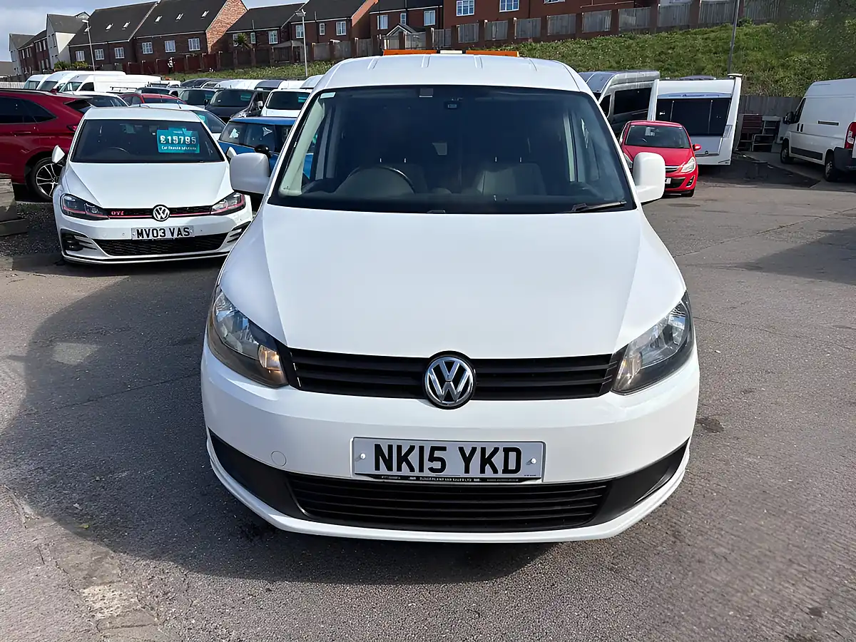 Used 2015 Volkswagen Caddy Trendline White - Interior and Exterior details 2