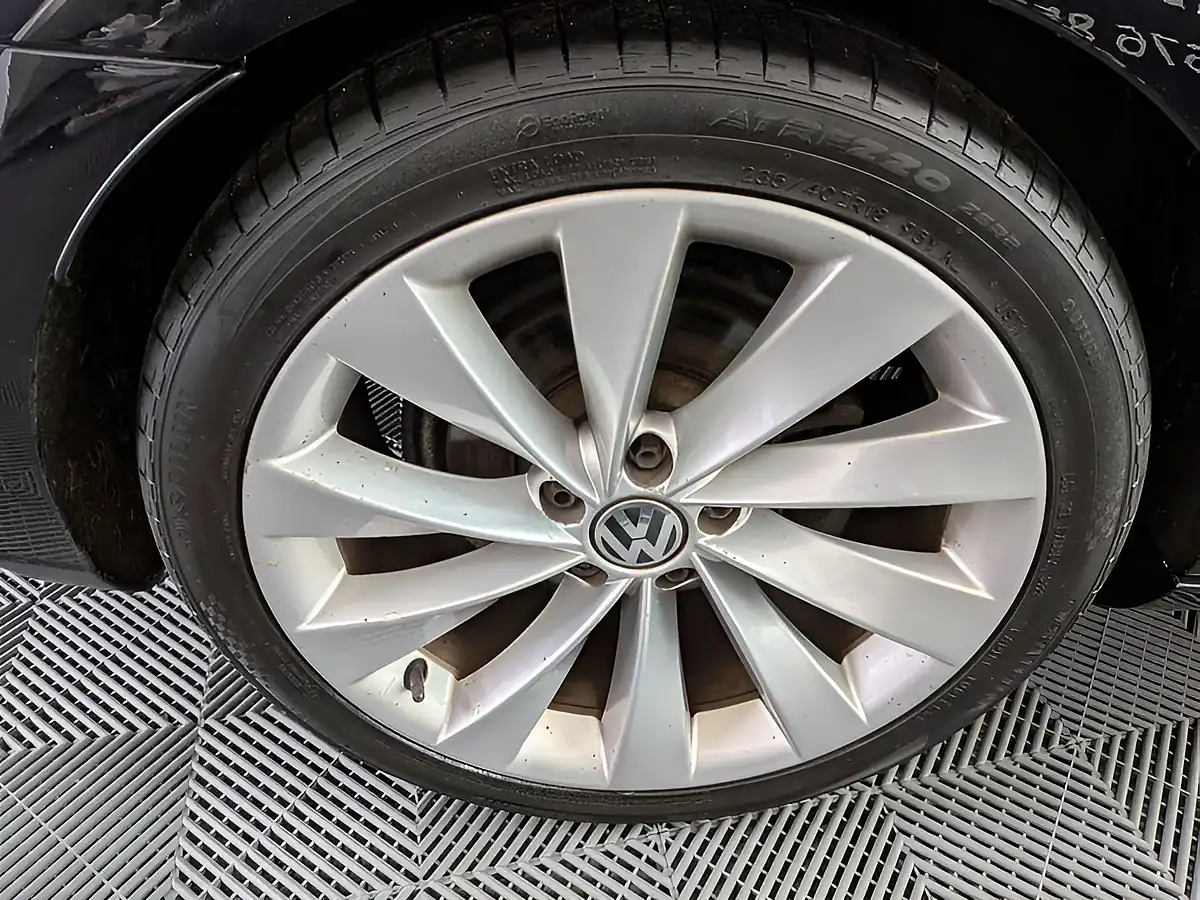 Used 2015 Volkswagen Cc Bluemotion Tech GT Black - Interior and Exterior details 20