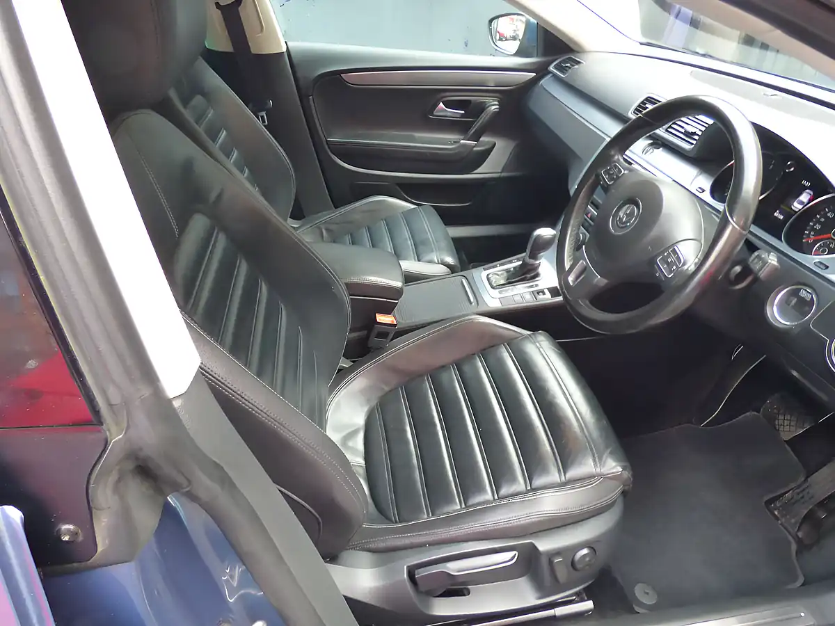 Used 2015 Volkswagen Cc Bluemotion Tech GT Blue - Interior and Exterior details 16