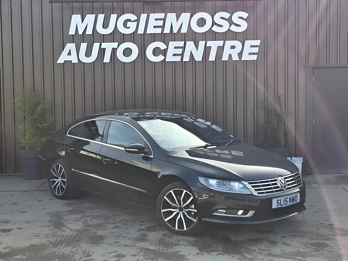 Used 2015 Volkswagen Cc GT Black - Front View