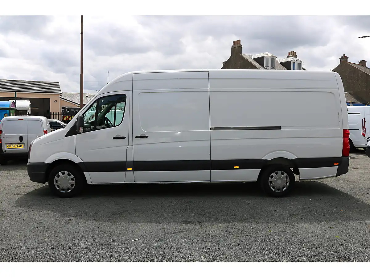 Used 2015 Volkswagen Crafter Startline White - Interior and Exterior details 5