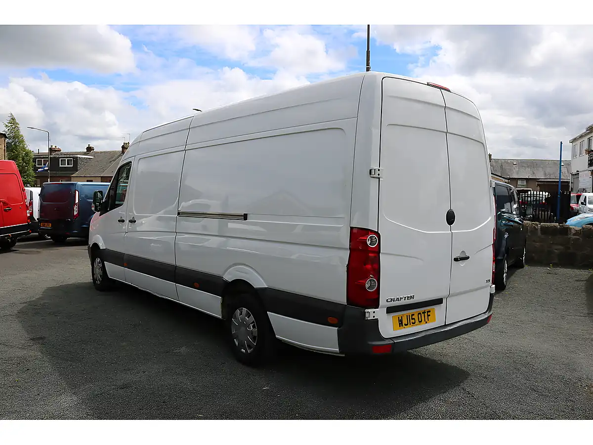 Used 2015 Volkswagen Crafter Startline White - Interior and Exterior details 6