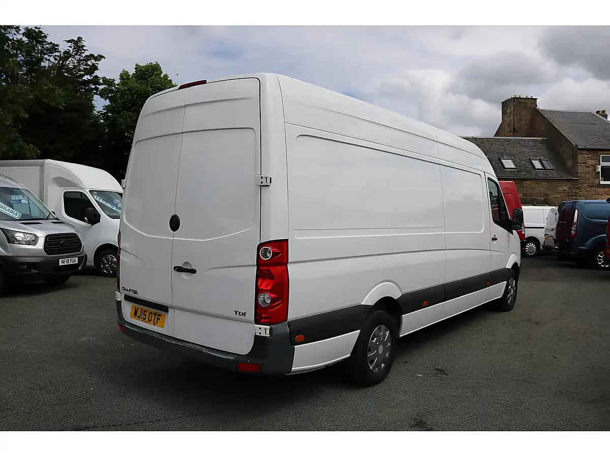 Used 2015 Volkswagen Crafter Startline White - Interior and Exterior details 9