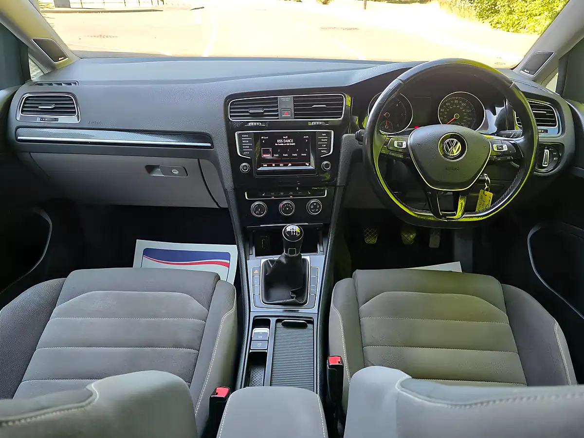 Used 2015 Volkswagen Golf Bluemotion Tech GT Black - Interior and Exterior details 11