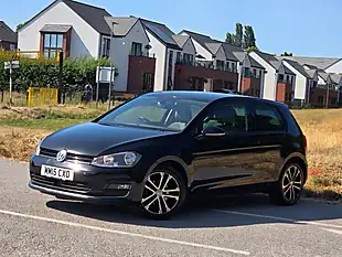 Used 2015 Volkswagen Golf Bluemotion Tech GT Black - Interior and Exterior details 3