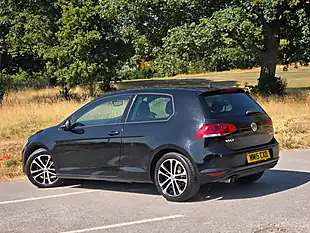 Used 2015 Volkswagen Golf Bluemotion Tech GT Black - Interior and Exterior details 5
