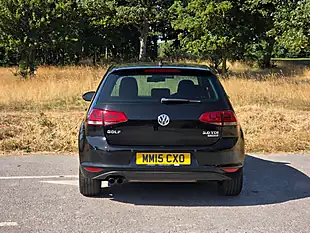 Used 2015 Volkswagen Golf Bluemotion Tech GT Black - Interior and Exterior details 6