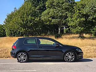 Used 2015 Volkswagen Golf Bluemotion Tech GT Black - Interior and Exterior details 8