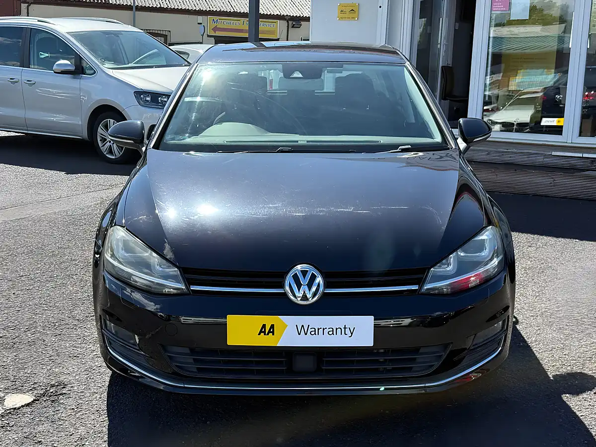 Used 2015 Volkswagen Golf Bluemotion Tech GT Black - Interior and Exterior details 8
