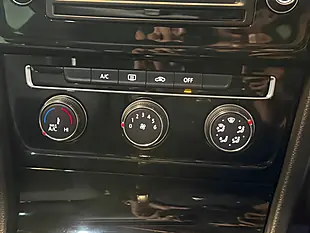 Used 2015 Volkswagen Golf Bluemotion Tech GT Black - Interior and Exterior details 15