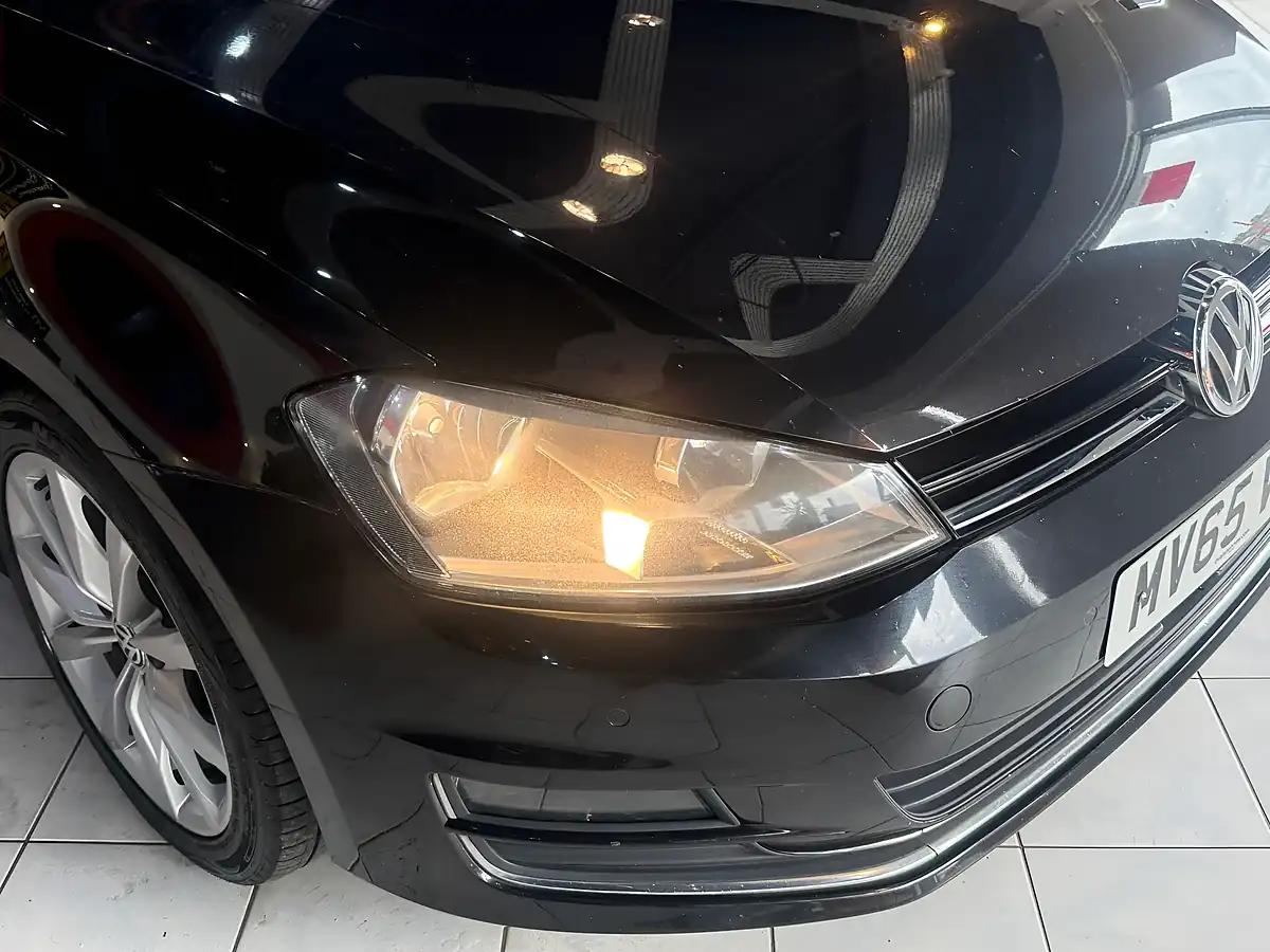 Used 2015 Volkswagen Golf Bluemotion Tech GT Black - Interior and Exterior details 3
