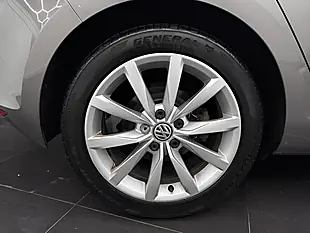 Used 2015 Volkswagen Golf Bluemotion Tech GT Grey - Interior and Exterior details 12