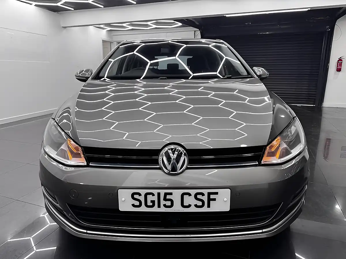 Used 2015 Volkswagen Golf Bluemotion Tech GT Grey - Interior and Exterior details 2