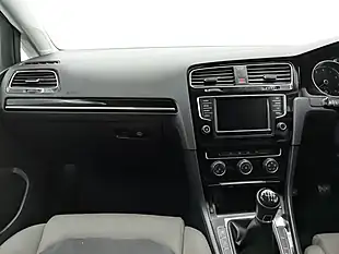 Used 2015 Volkswagen Golf Bluemotion Tech GT Pure White - Interior and Exterior details 18