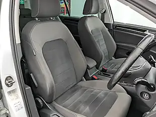 Used 2015 Volkswagen Golf Bluemotion Tech GT Pure White - Interior and Exterior details 19