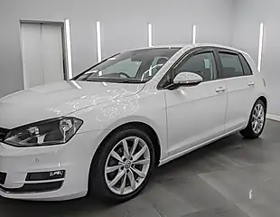 Used 2015 Volkswagen Golf Bluemotion Tech GT Pure White - Interior and Exterior details 3