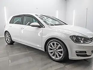 Used 2015 Volkswagen Golf Bluemotion Tech GT Pure White - Interior and Exterior details 4