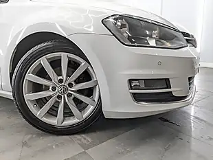 Used 2015 Volkswagen Golf Bluemotion Tech GT Pure White - Interior and Exterior details 5