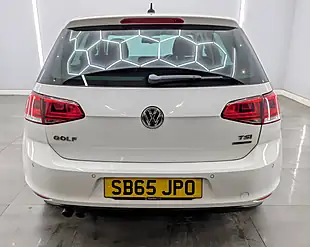 Used 2015 Volkswagen Golf Bluemotion Tech GT Pure White - Interior and Exterior details 7