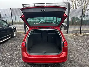Used 2015 Volkswagen Golf Bluemotion Tech GT Red - Interior and Exterior details 11